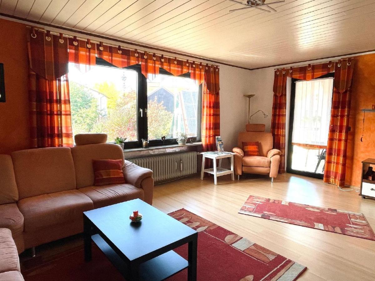 Ferienwohnung Hoamatgfuehl フュルト・イム・ヴァルト エクステリア 写真